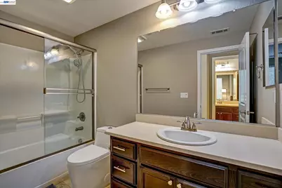 25 Heligan Ln #7, Livermore, CA 94551 - Photo 7