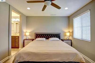 25 Heligan Ln #7, Livermore, CA 94551 - Photo 31