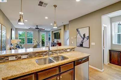 25 Heligan Ln #7, Livermore, CA 94551 - Photo 15