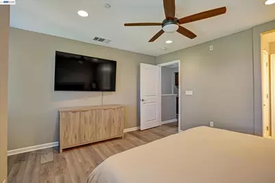 25 Heligan Ln #7, Livermore, CA 94551 - Photo 29