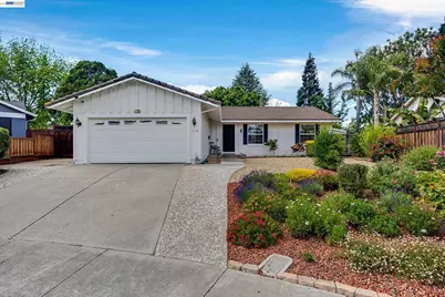 318 Almond, San Ramon, CA 94583 - Photo 3