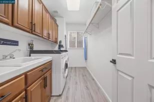 911 Autumn Oak Cir, Concord, CA 94521 - Photo 29