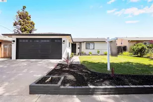 31032 Carroll Ave, Hayward, CA 94544 - Photo 3