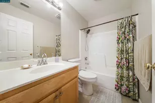 34 Elmwood Dr, San Ramon, CA 94583 - Photo 47