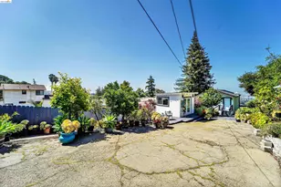 7907 Michigan Ave, Oakland, CA 94605 - Photo 7