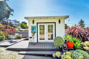 7907 Michigan Ave, Oakland, CA 94605 - Photo 13