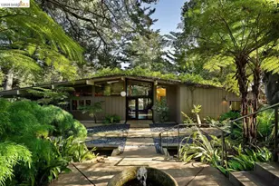 2871 Morley Dr, Oakland, CA 94611 - Photo 1