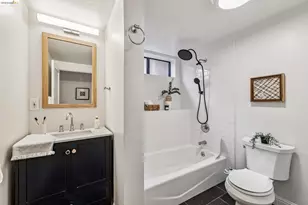666 46th St, Oakland, CA 94609 - Photo 31