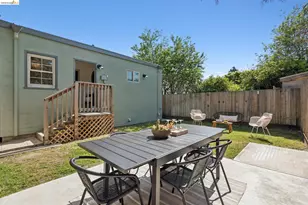 1229 Hopkins St, Berkeley, CA 94702 - Photo 39