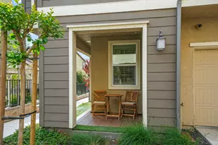 7045 Coombsville Loop, Dublin, CA 94568 - Photo 3