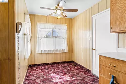 324 Berry Ave, Hayward, CA 94544 - Photo 15