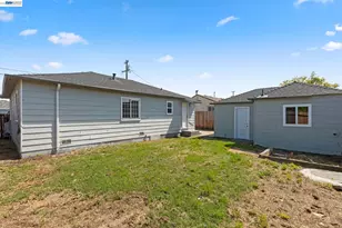 246 Tunis Rd, Oakland, CA 94603 - Photo 39