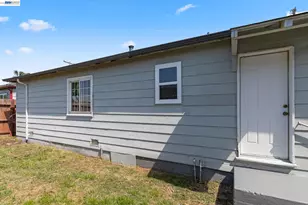 246 Tunis Rd, Oakland, CA 94603 - Photo 43