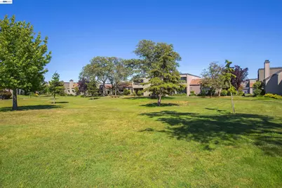 3430 Camanoe Ln, Alameda, CA 94502 - Photo 33