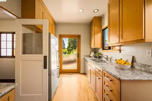 64 Colorado Ave, Berkeley, CA 94707 - Photo 27