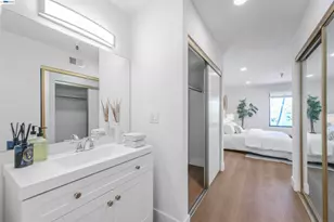 2111 Latham St, Mountain View, CA 94040 - Photo 59