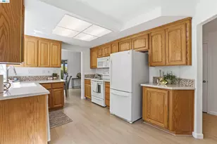 4161 Garibaldi Pl, Pleasanton, CA 94566 - Photo 15