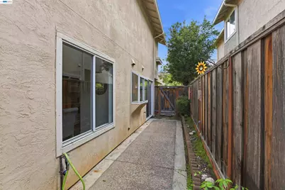 4161 Garibaldi Pl, Pleasanton, CA 94566 - Photo 39