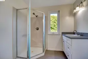 645 31st St, Richmond, CA 94804 - Photo 25