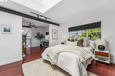 829 21st St #1, Oakland, CA 94607 - Photo 29