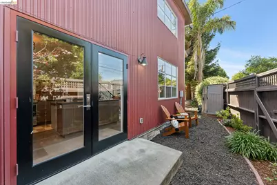 829 21st St #1, Oakland, CA 94607 - Photo 45
