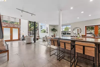 829 21st St #1, Oakland, CA 94607 - Photo 9