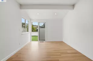 2011 Dolphin Dr, Aptos, CA 95003 - Photo 31