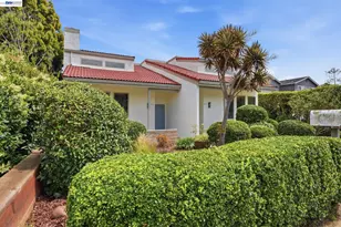 2011 Dolphin Dr, Aptos, CA 95003 - Photo 3