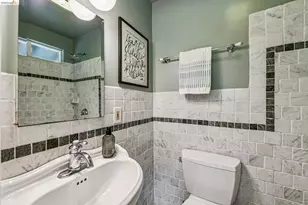 6521 Dover St, Berkeley, CA 94703 - Photo 43