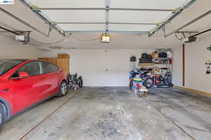 39743 Bissy Common, Fremont, CA 94538 - Photo 17