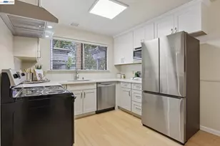 39743 Bissy Common, Fremont, CA 94538 - Photo 9