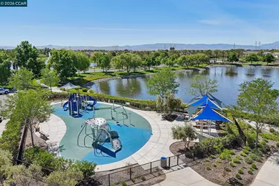 9261 Shearwater Cir, Discovery Bay, CA 94505 - Photo 39