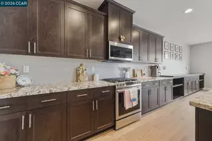 9261 Shearwater Cir, Discovery Bay, CA 94505 - Photo 11