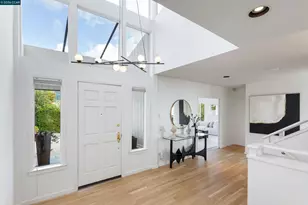 6841 Estates Dr, Oakland, CA 94611 - Photo 5