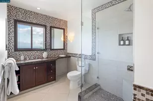 6841 Estates Dr, Oakland, CA 94611 - Photo 23