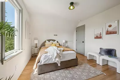 933 56th St, Oakland, CA 94608 - Photo 27