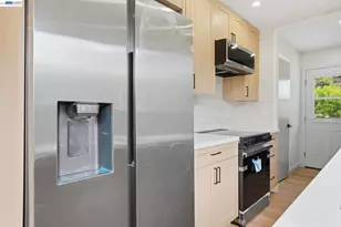 2013 Dolphin Dr, Aptos, CA 95003 - Photo 13