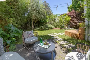 5283 Harbord Dr, Oakland, CA 94618 - Photo 43