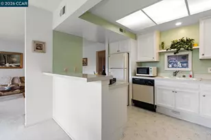 2709 Golden Rain Rd, Walnut Creek, CA 94595 - Photo 11