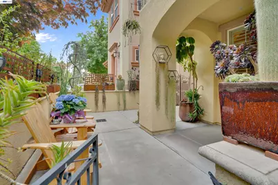 484 Selby Ln, Livermore, CA 94551 - Photo 17