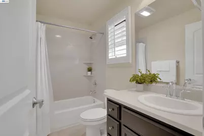 484 Selby Ln, Livermore, CA 94551 - Photo 35