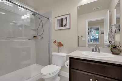 484 Selby Ln, Livermore, CA 94551 - Photo 15