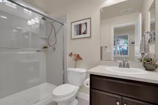 484 Selby Lane, Livermore, CA 94551 - Photo 15