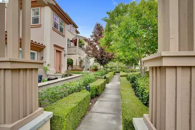 484 Selby Ln, Livermore, CA 94551 - Photo 37
