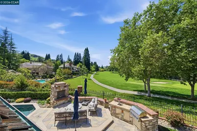 51 Red Cypress Ct, Danville, CA 94506 - Photo 3