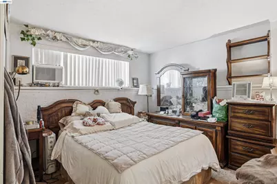 3279 Ruskin Dr, San Jose, CA 95132 - Photo 11