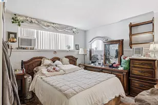 3279 Ruskin Dr, San Jose, CA 95132 - Photo 11