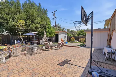 3279 Ruskin Dr, San Jose, CA 95132 - Photo 17