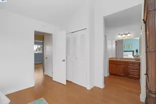 25047 Oakridge Ct, Hayward, CA 94541 - Photo 15