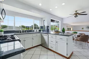 587 Birkdale Dr, Vallejo, CA 94591 - Photo 9